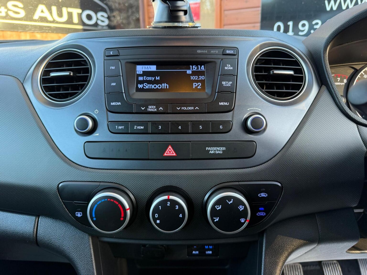 Used Hyundai i10 2018 for sale - 77089855: Photo 22