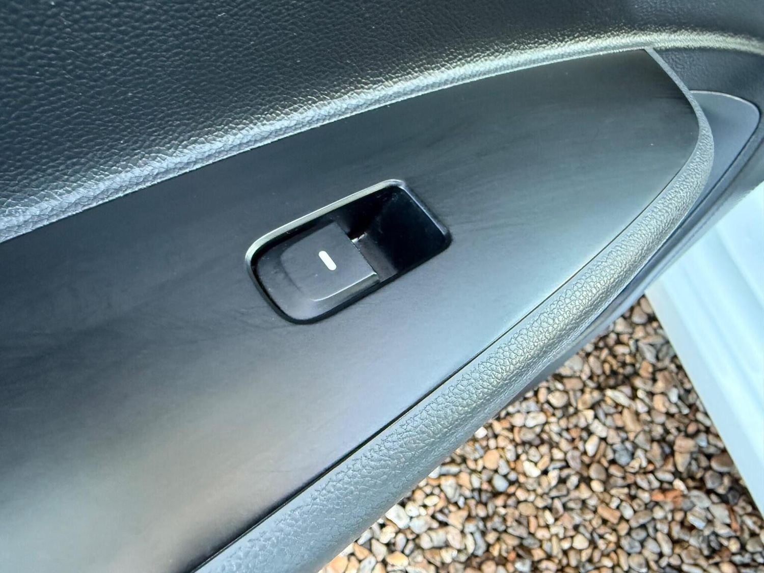 Used Hyundai i10 2018 for sale - 77089855: Photo 26