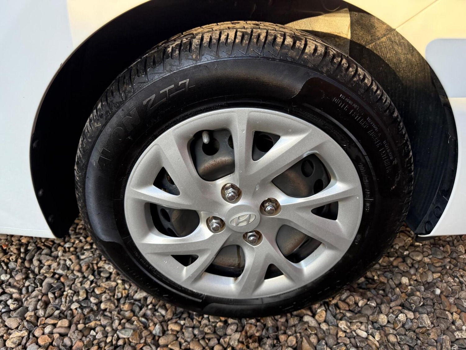 Used Hyundai i10 2018 for sale - 77089855: Photo 36