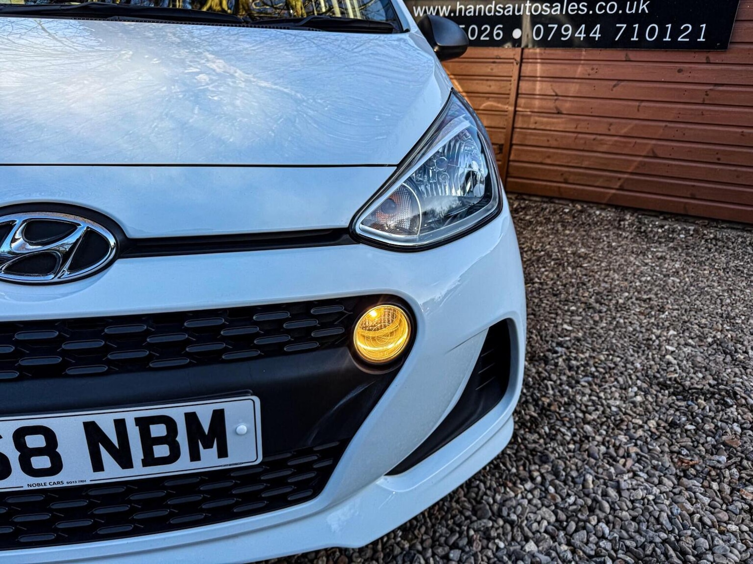 Used Hyundai i10 2018 for sale - 77089855: Photo 9