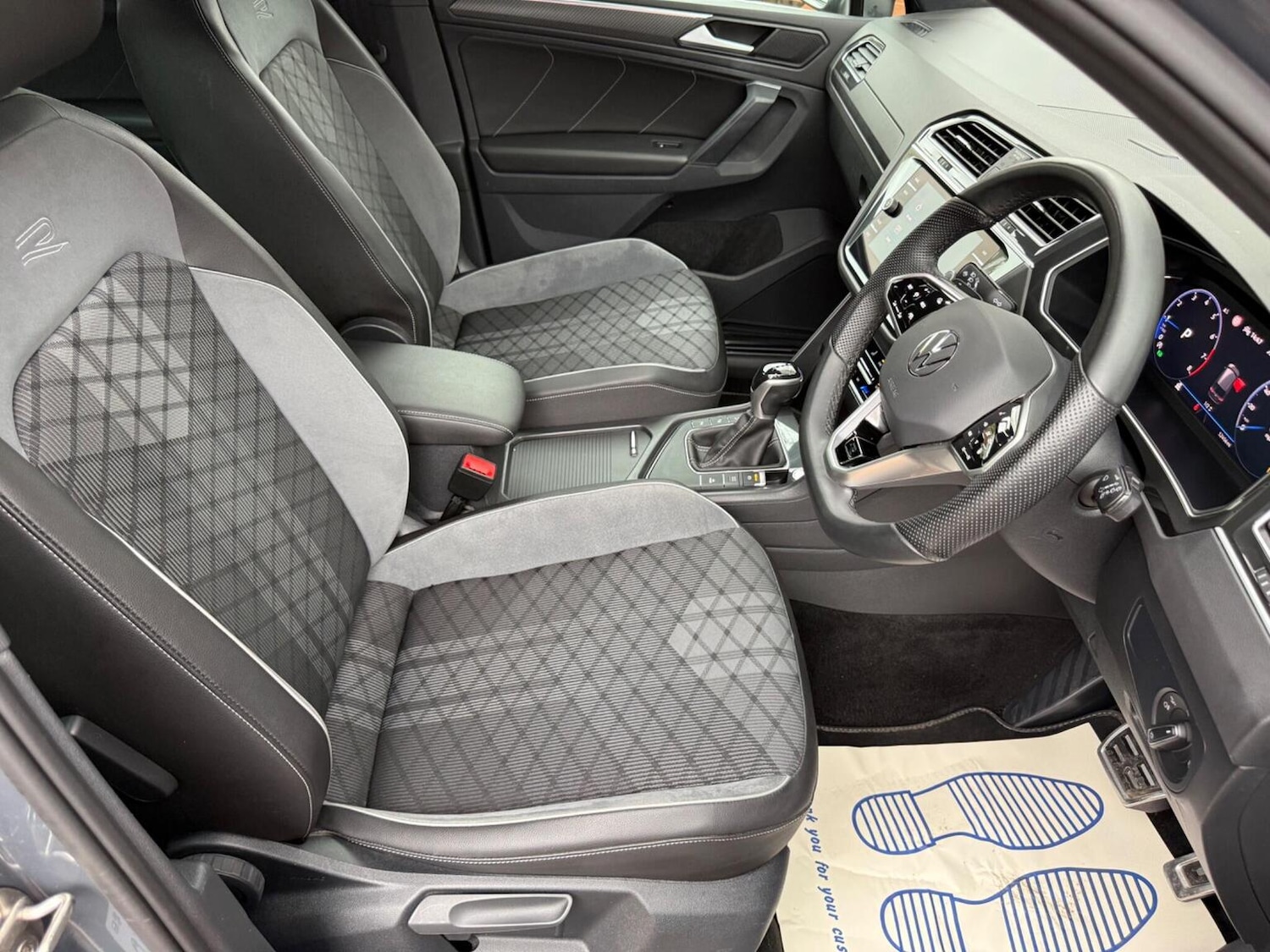 Used Volkswagen Tiguan 2020 for sale - 76692793: Photo 24