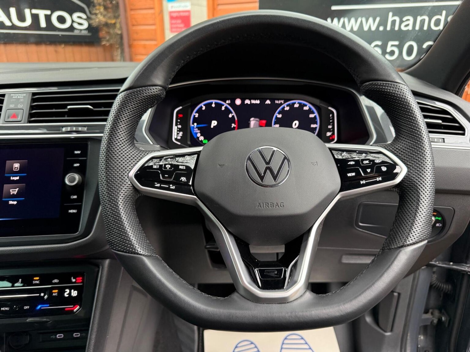 Used Volkswagen Tiguan 2020 for sale - 76692793: Photo 27