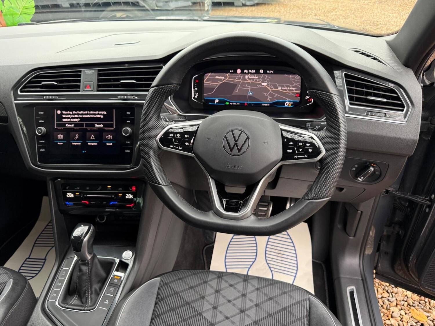 Used Volkswagen Tiguan 2020 for sale - 76692793: Photo 28