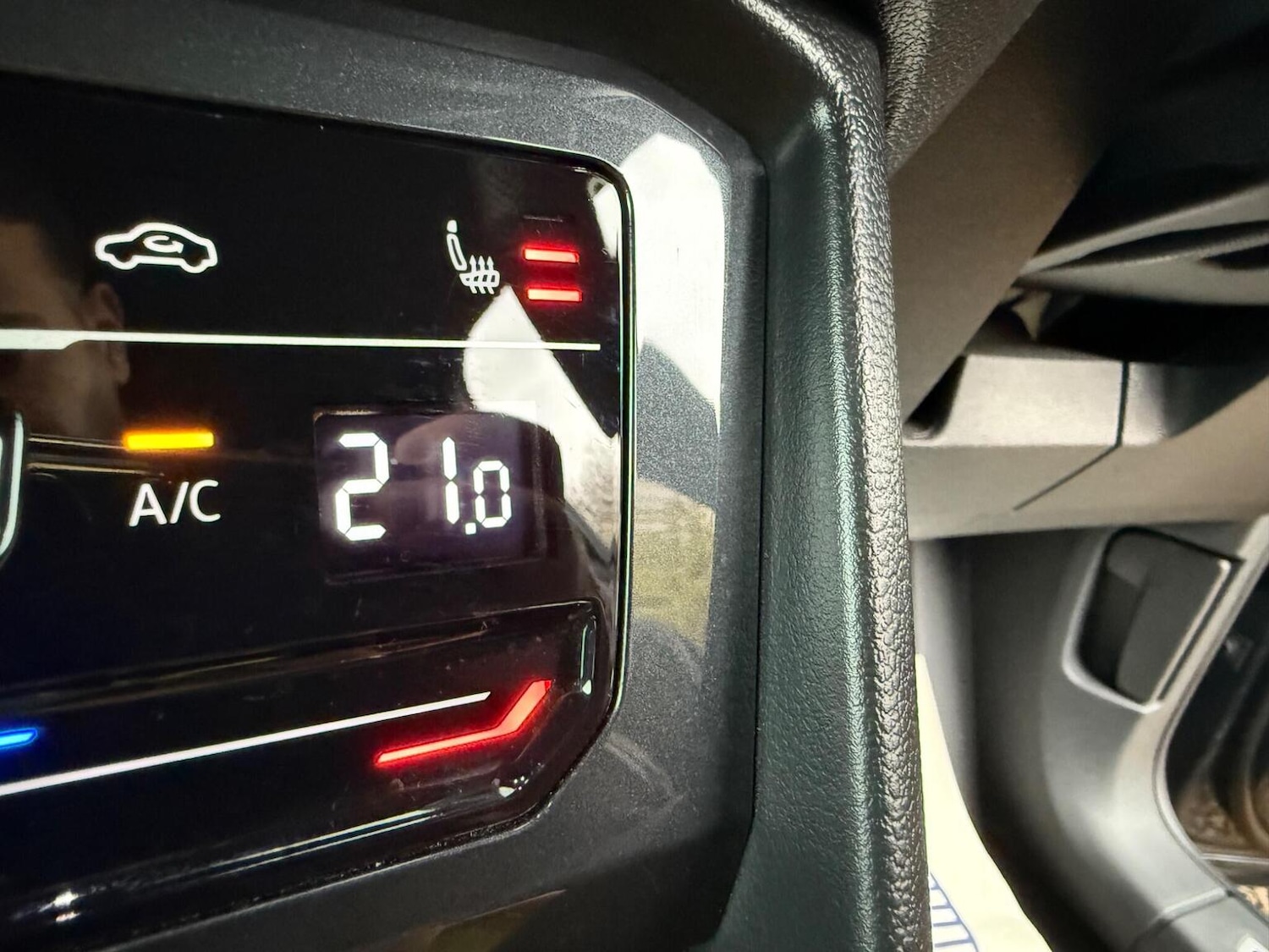 Used Volkswagen Tiguan 2020 for sale - 76692793: Photo 36