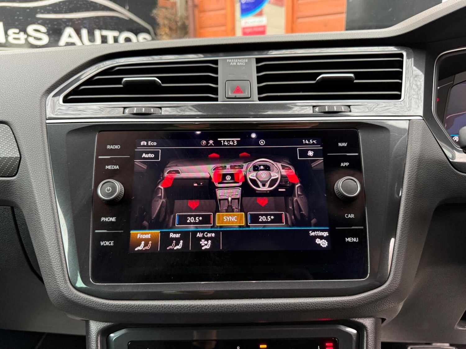 Used Volkswagen Tiguan 2020 for sale - 76692793: Photo 39