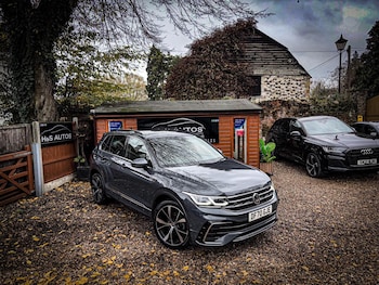 Used Volkswagen Tiguan 2020 for sale - 76692793: Photo