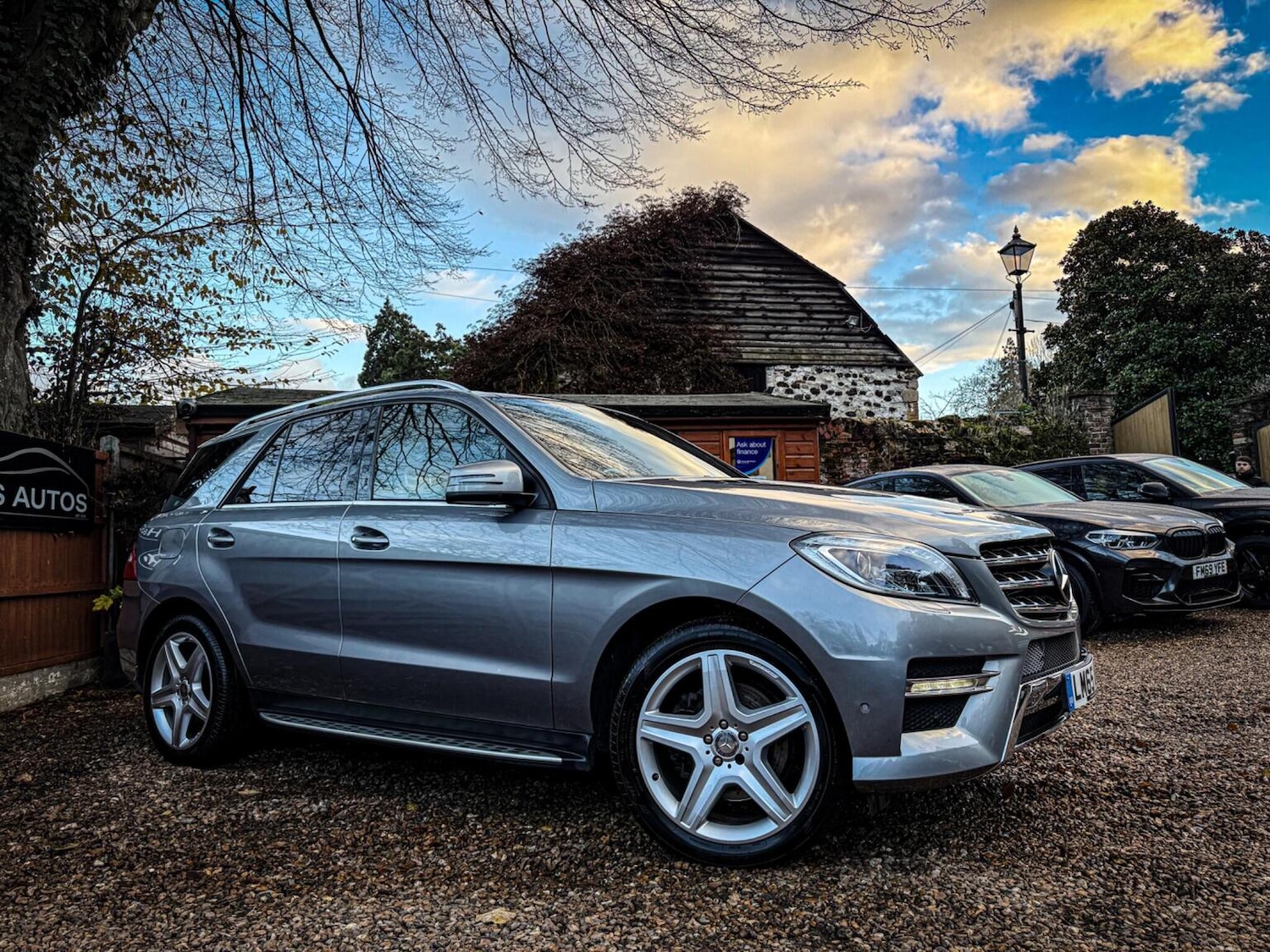 Used Mercedes-Benz M Class 2015 for sale - 76877536: Photo 3