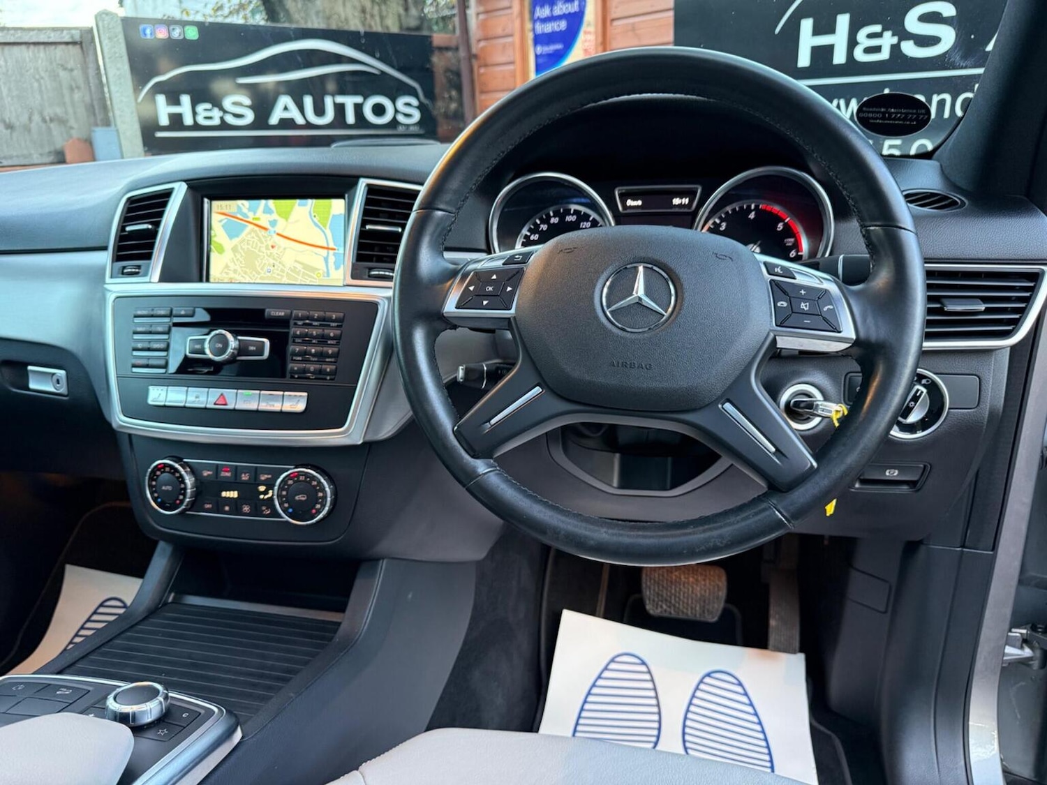 Used Mercedes-Benz M Class 2015 for sale - 76877536: Photo 35