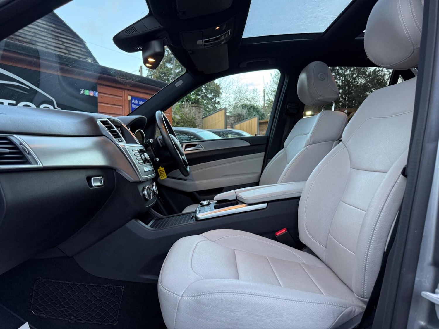 Used Mercedes-Benz M Class 2015 for sale - 76877536: Photo 36