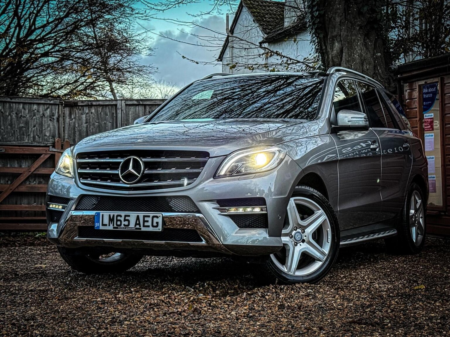 Used Mercedes-Benz M Class 2015 for sale - 76877536: Photo 5