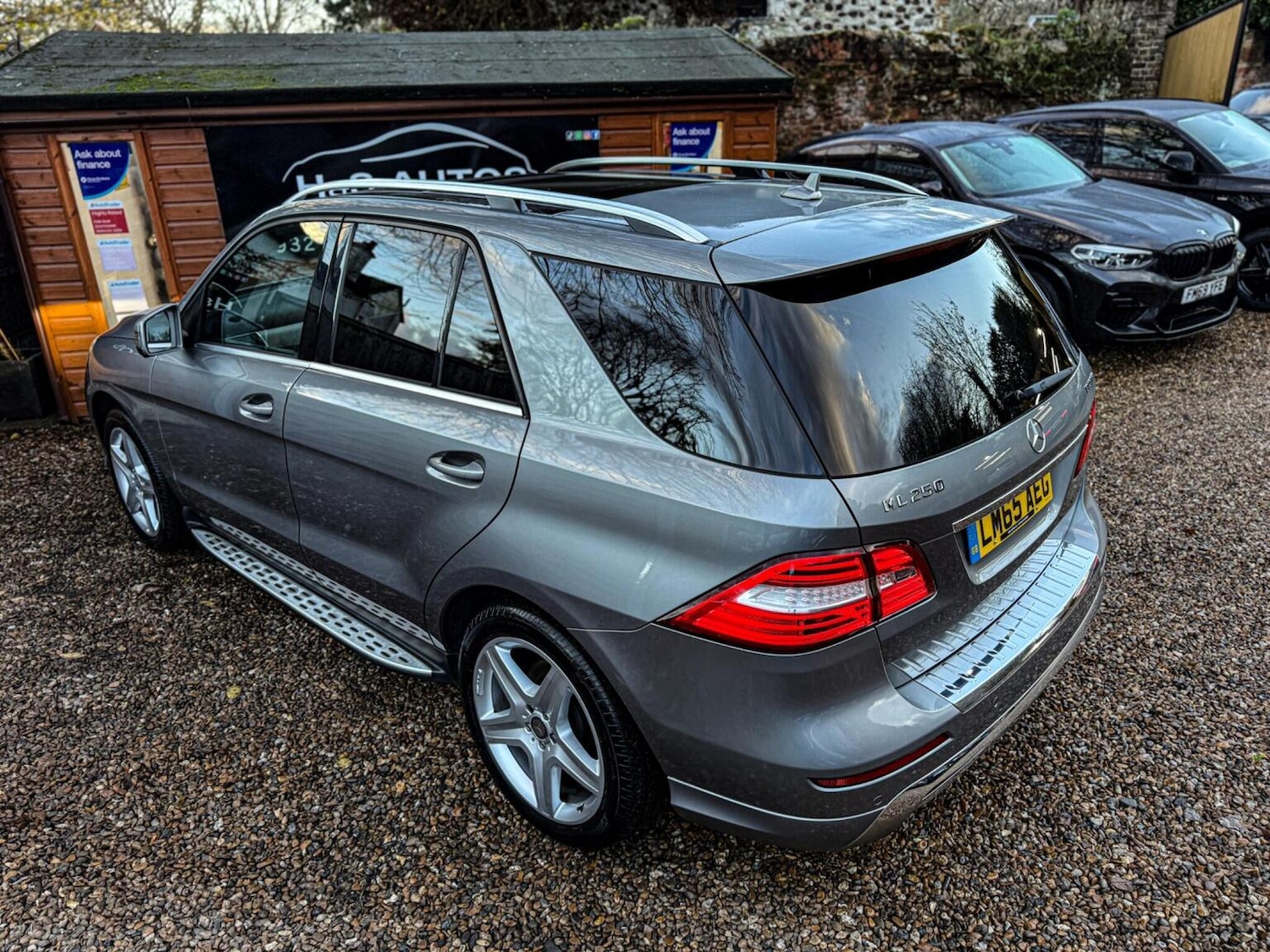 Used Mercedes-Benz M Class 2015 for sale - 76877536: Photo 8