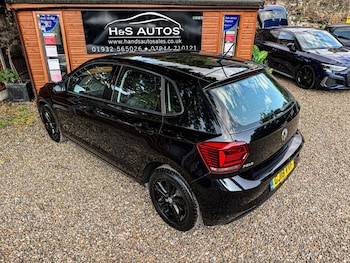 Used Volkswagen Polo 2018 for sale - 75575375: Photo