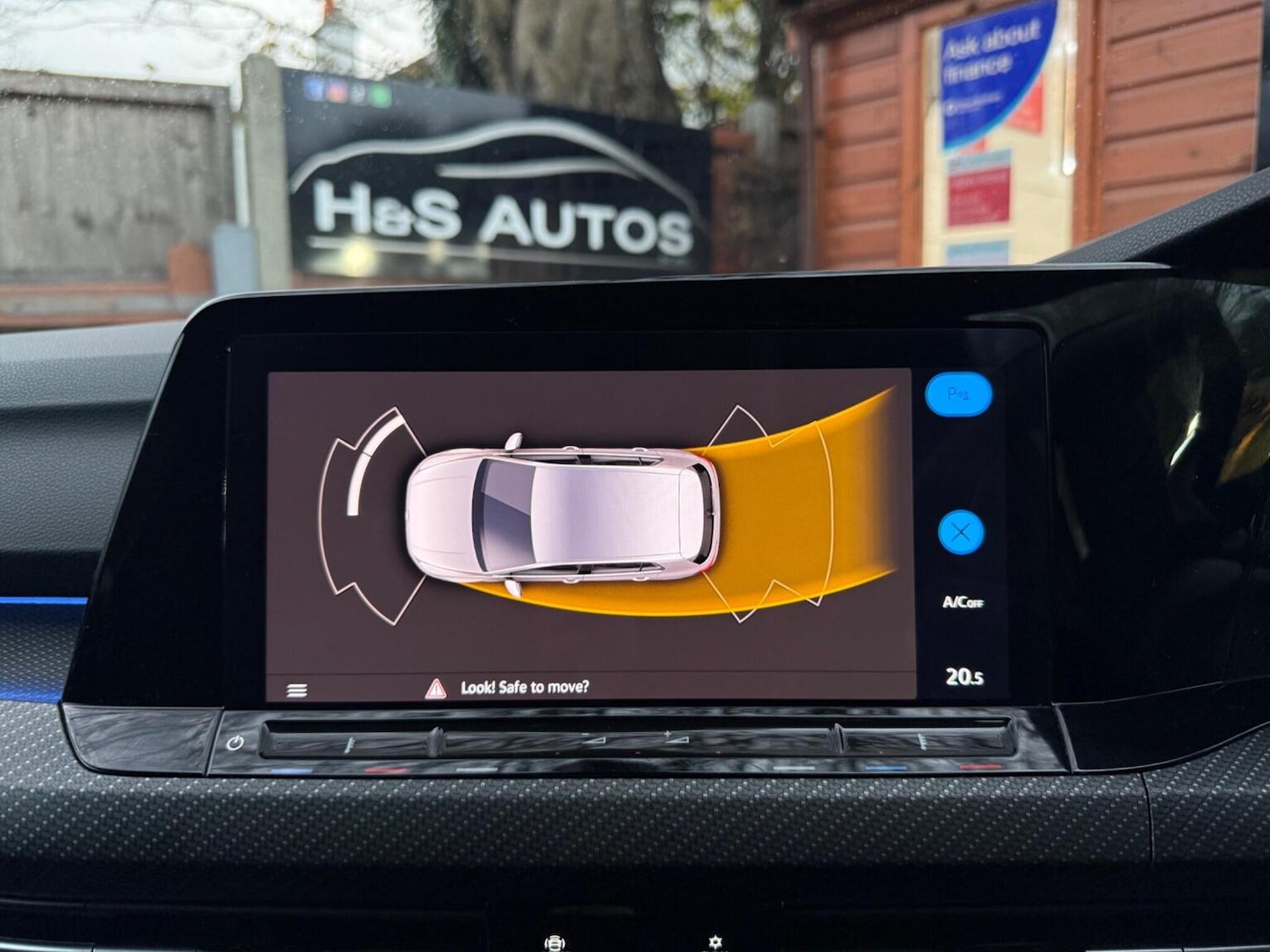 Used Volkswagen Golf 2022 for sale - 76769757: Photo 34