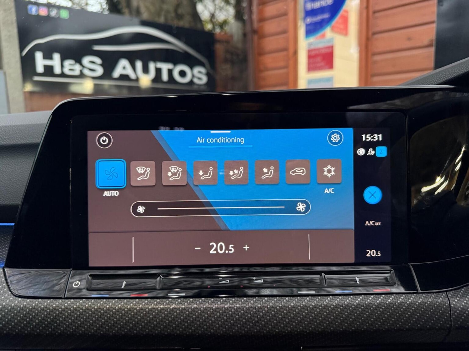 Used Volkswagen Golf 2022 for sale - 76769757: Photo 38