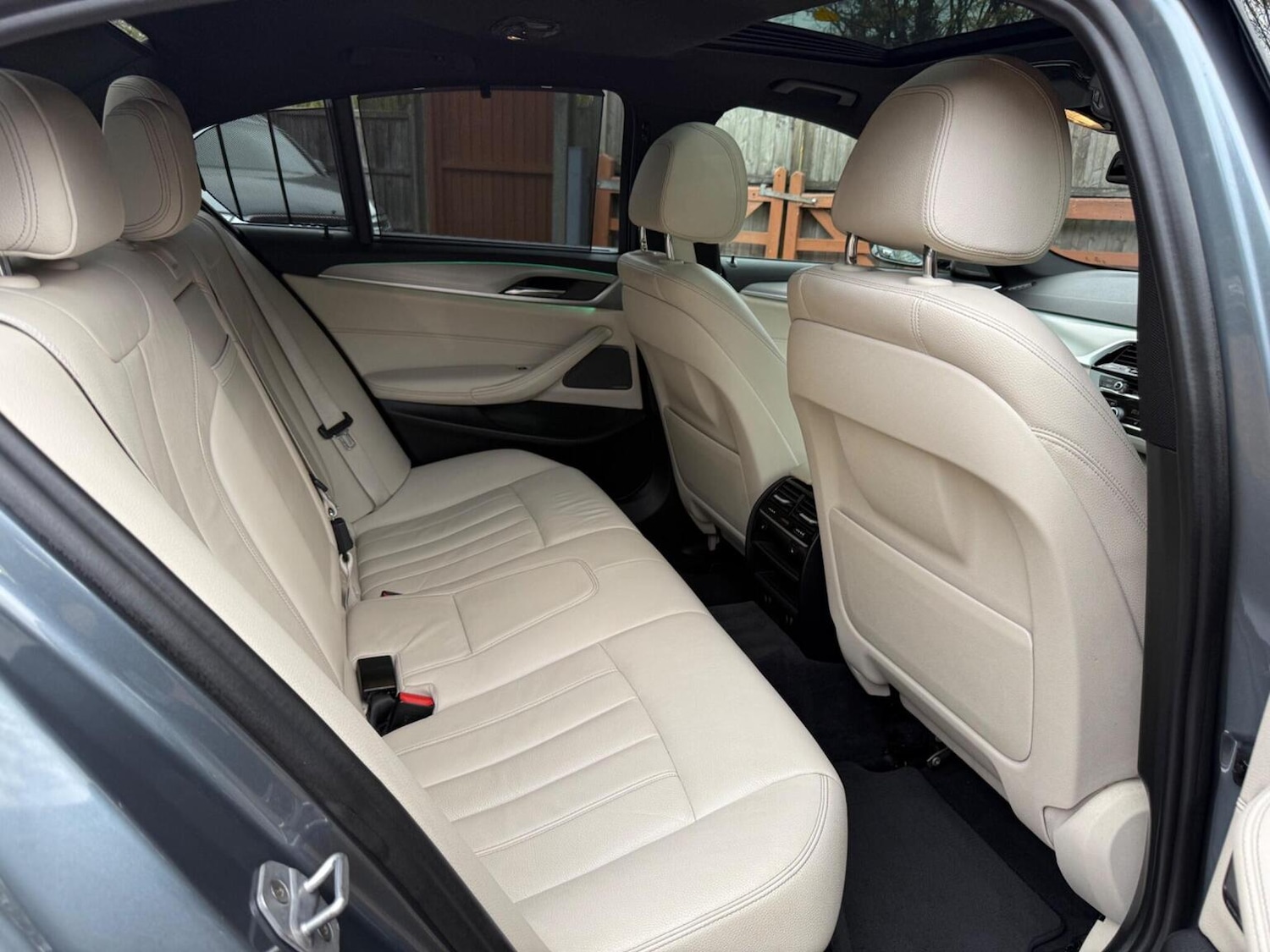 Used BMW 5 Series 2017 for sale - 76656085: Photo 23