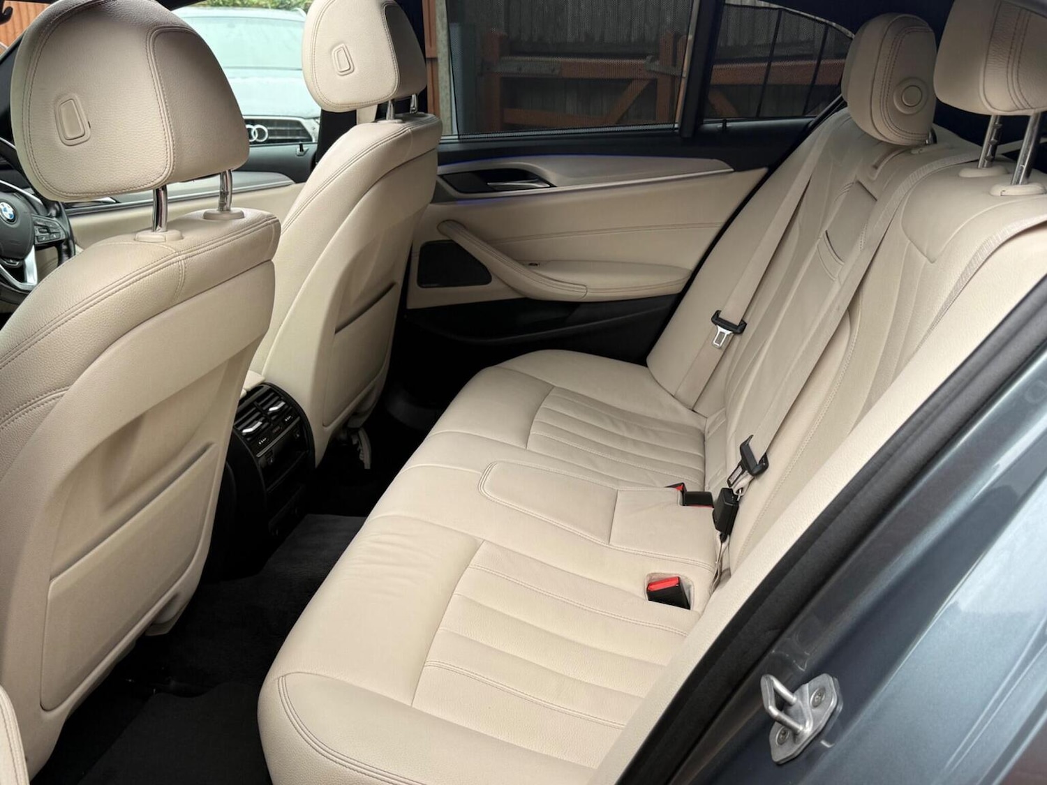 Used BMW 5 Series 2017 for sale - 76656085: Photo 24