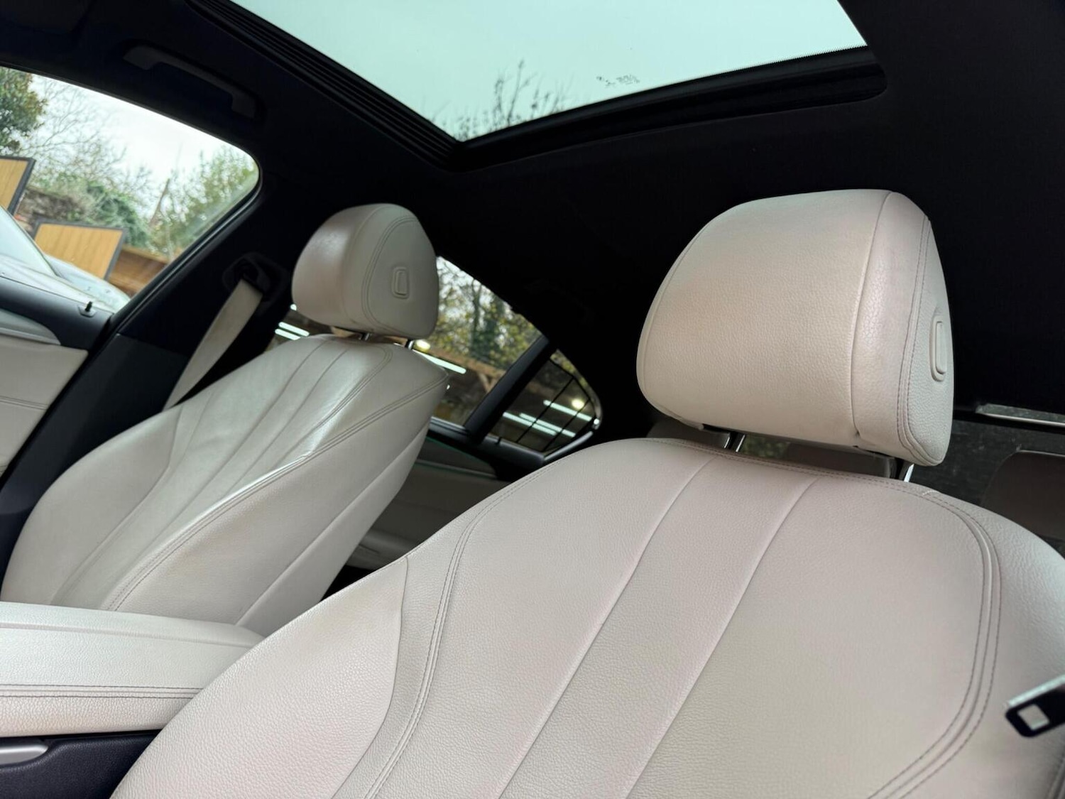 Used BMW 5 Series 2017 for sale - 76656085: Photo 47