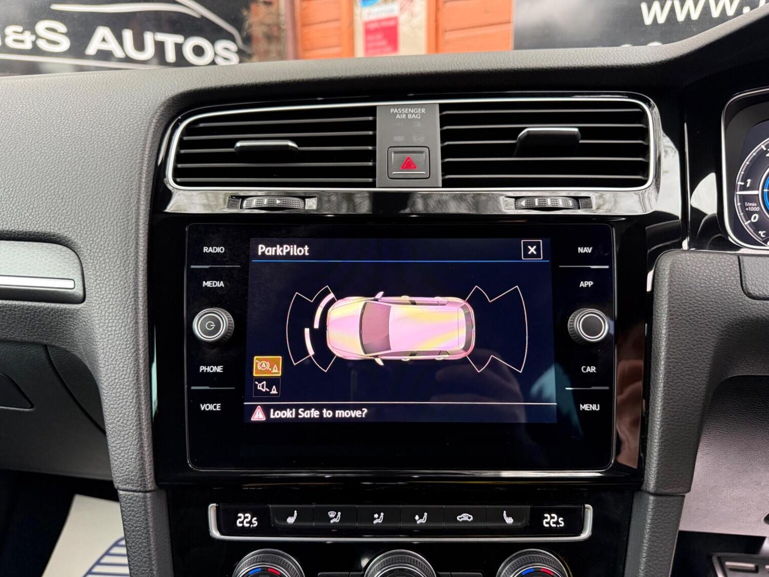 Used Volkswagen Golf 2018 for sale - 78105990: Photo 28