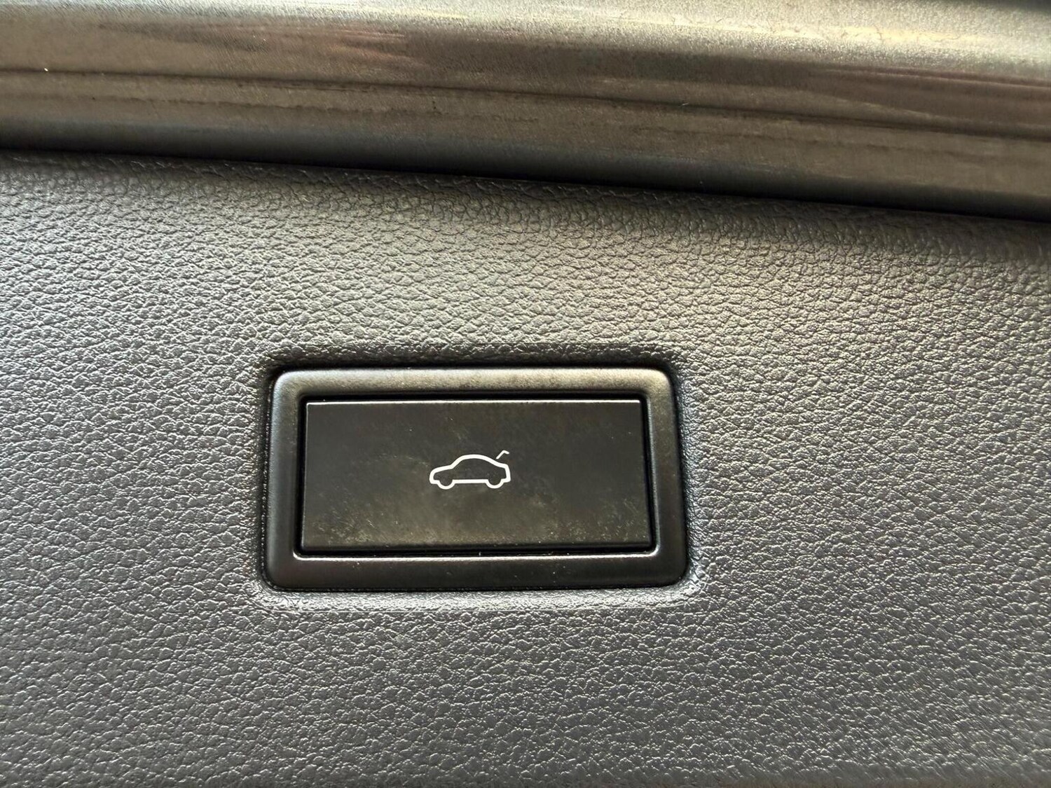 Used Volkswagen Tiguan 2020 for sale - 77844968: Photo 25