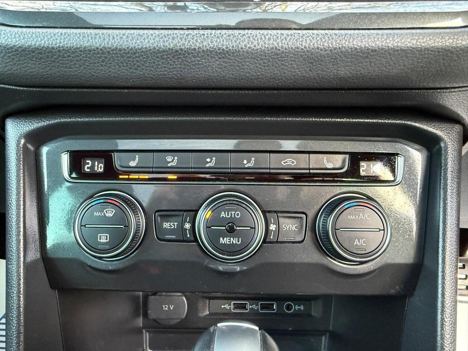 Used Volkswagen Tiguan 2020 for sale - 77844968: Photo 42