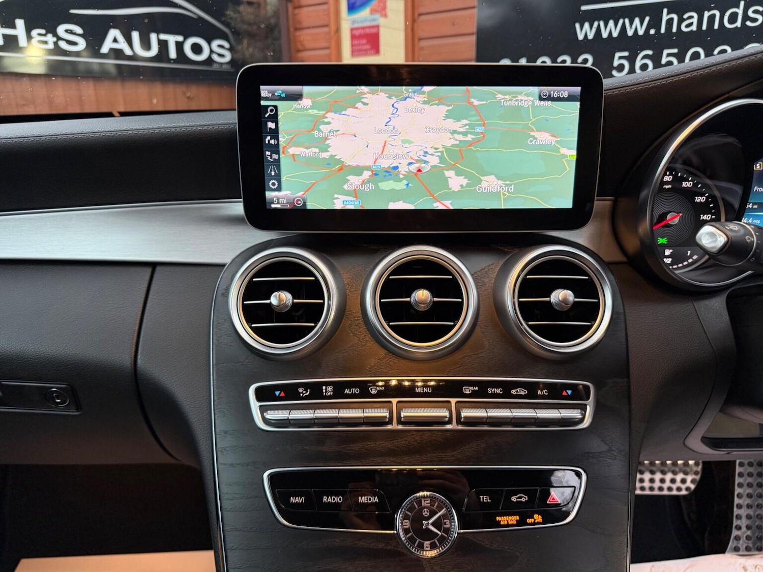 Used Mercedes-Benz C Class 2019 for sale - 77391911: Photo 22