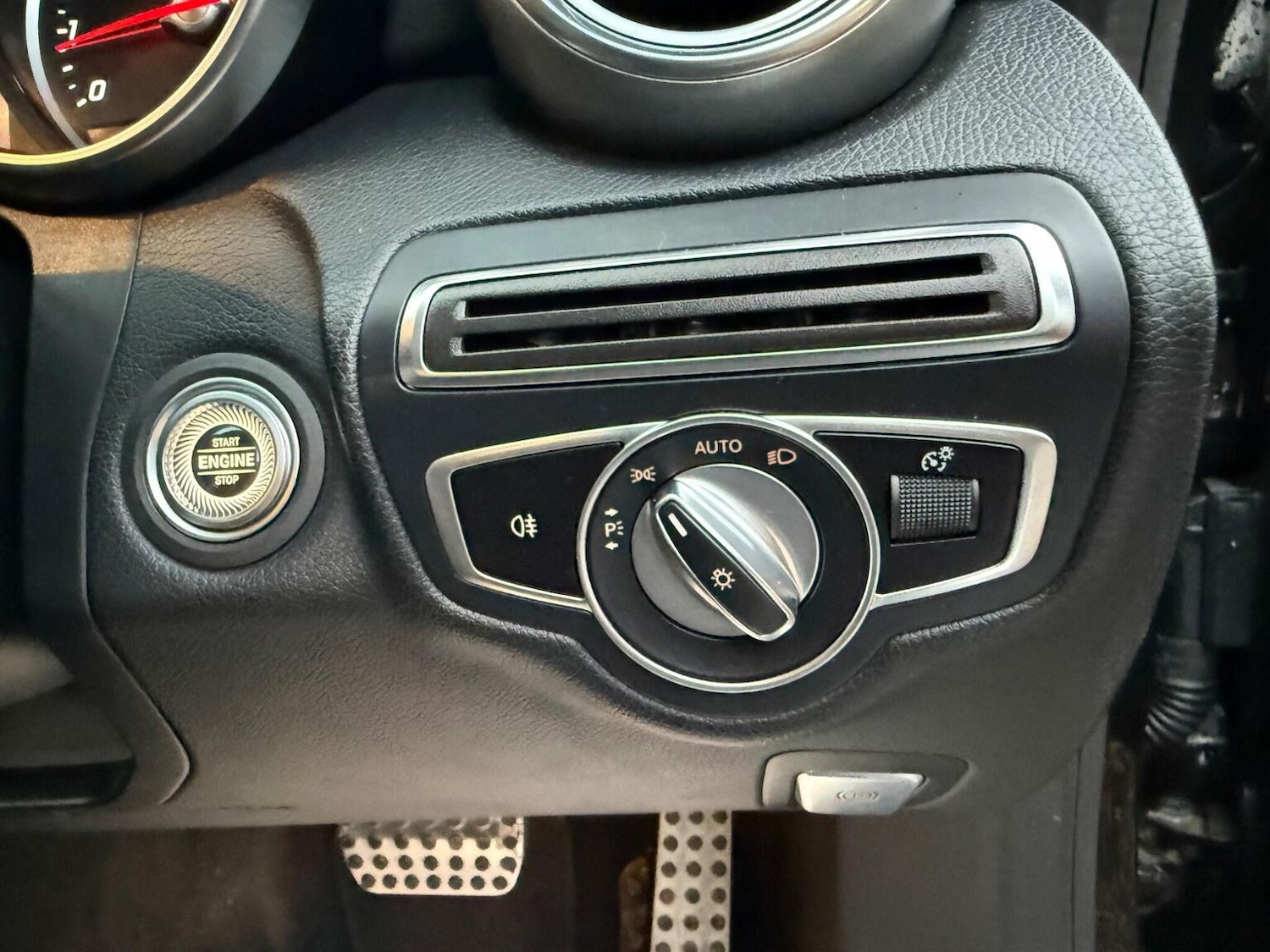 Used Mercedes-Benz C Class 2019 for sale - 77391911: Photo 27