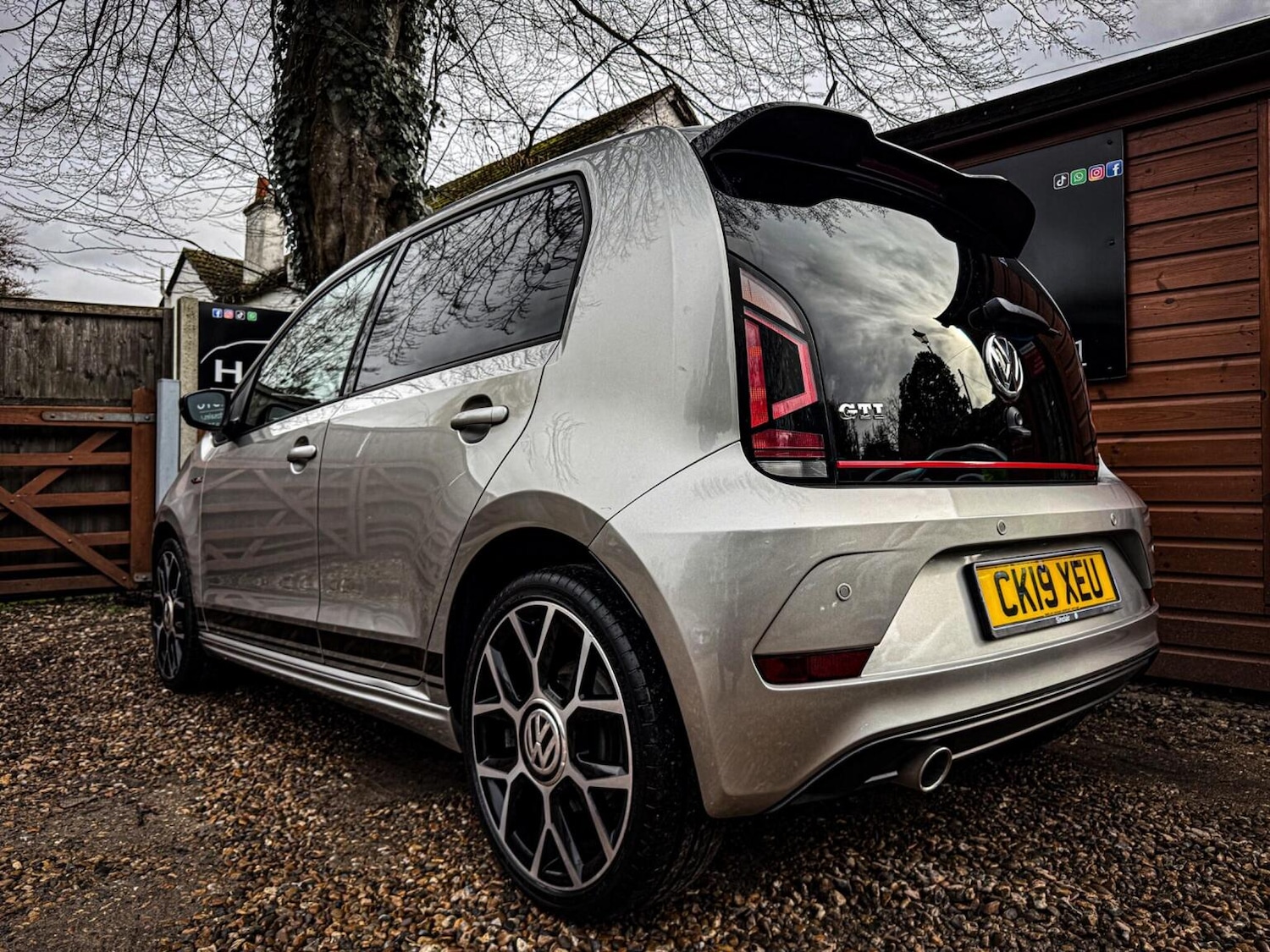 Used Volkswagen up! 2019 for sale - 77635338: Photo 15