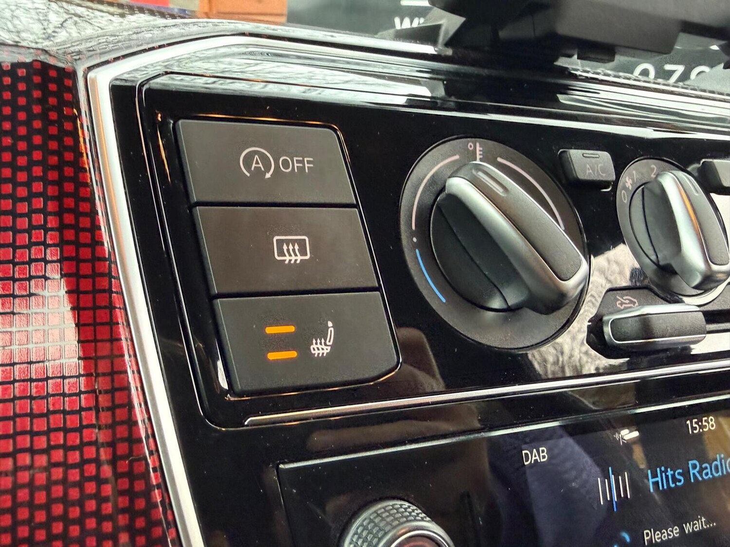 Used Volkswagen up! 2019 for sale - 77635338: Photo 31