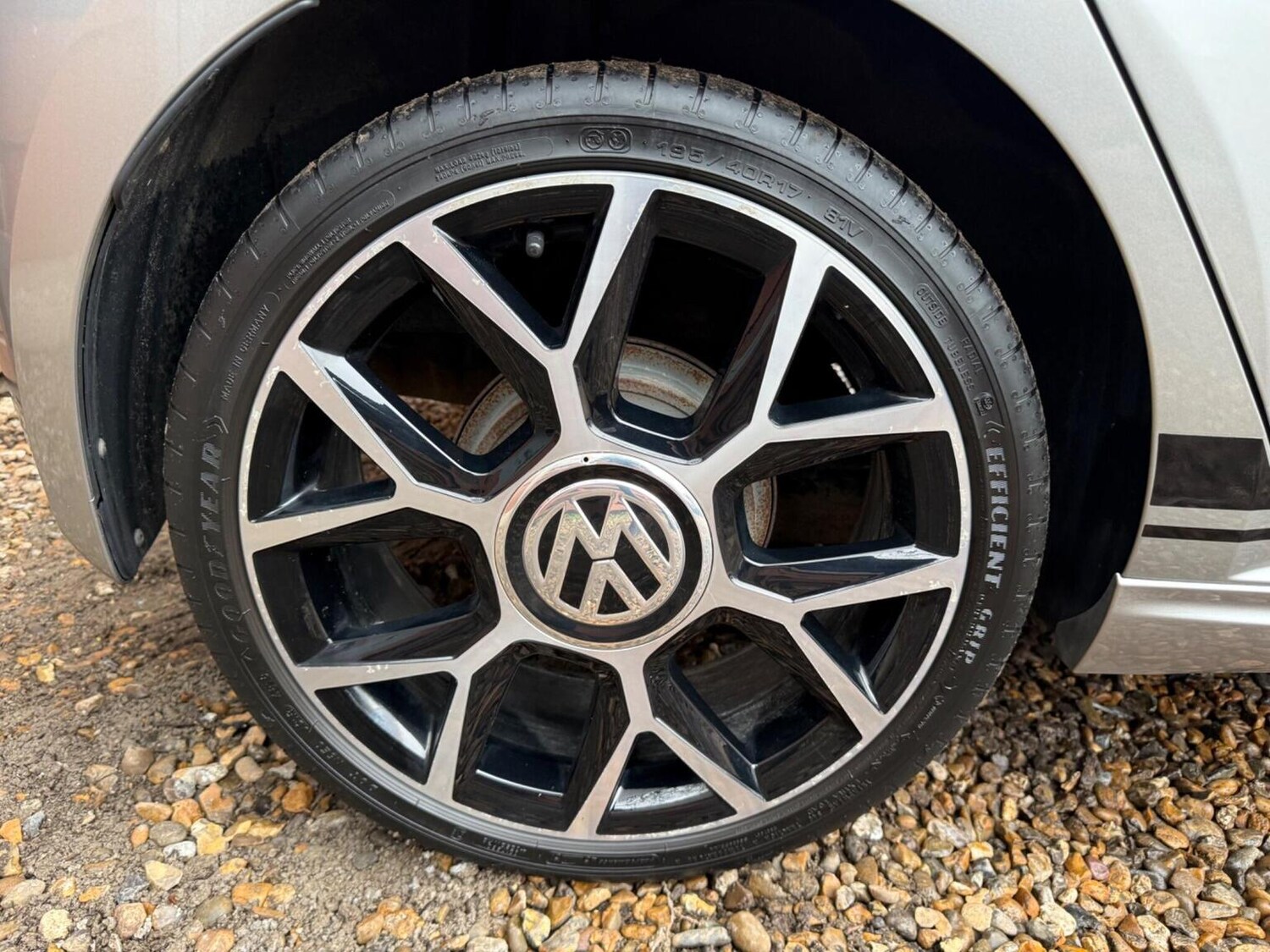 Used Volkswagen up! 2019 for sale - 77635338: Photo 41