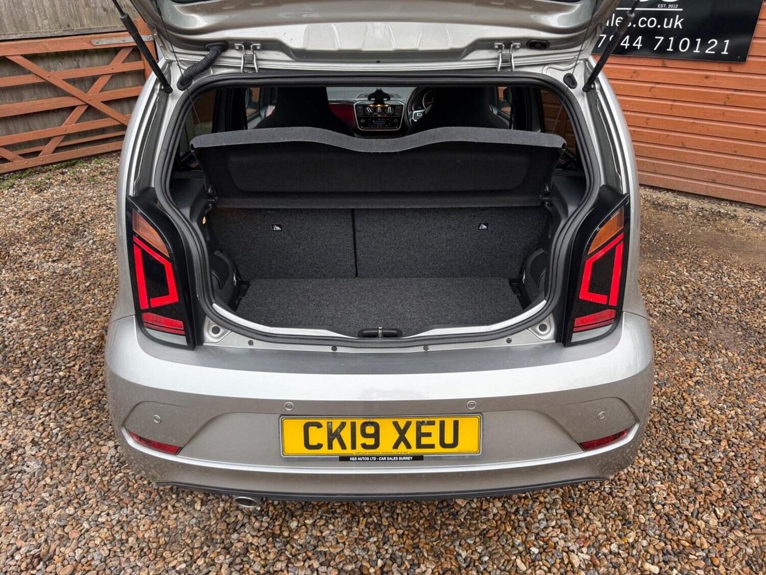 Used Volkswagen up! 2019 for sale - 77635338: Photo 44