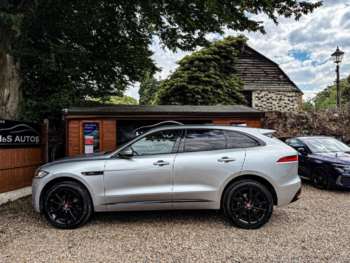 Used Jaguar F-Pace 2017 for sale - 75457546: Photo