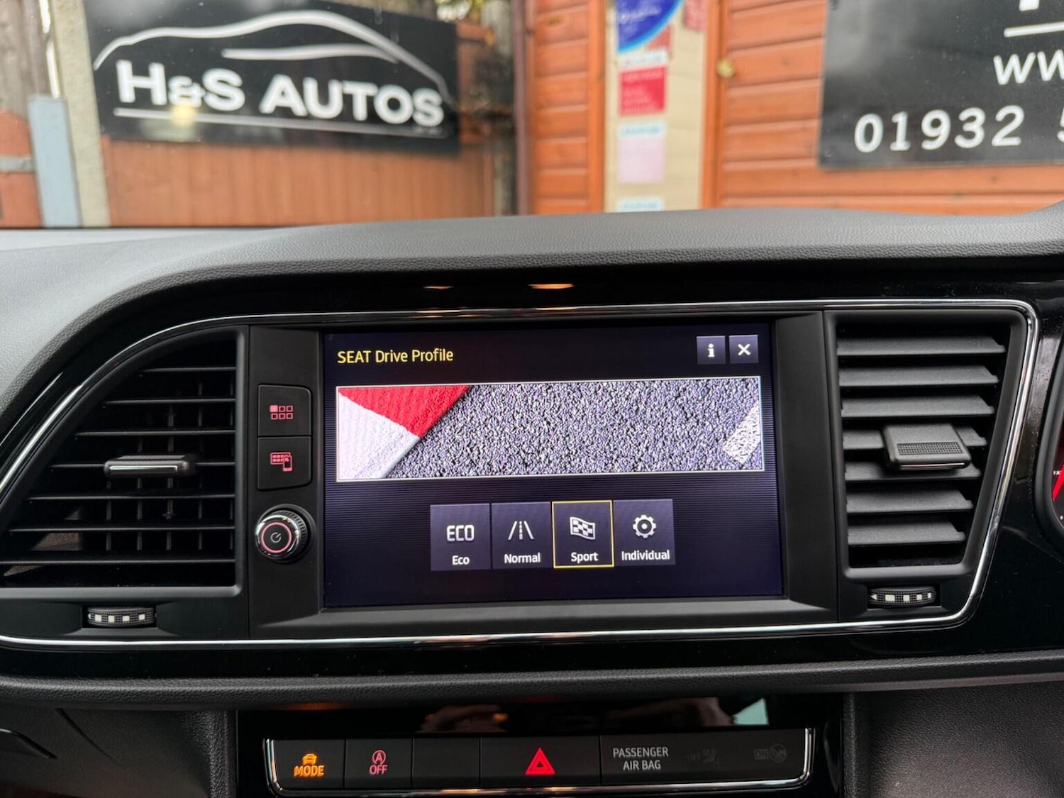 Used SEAT Leon 2018 for sale - 76725657: Photo 40