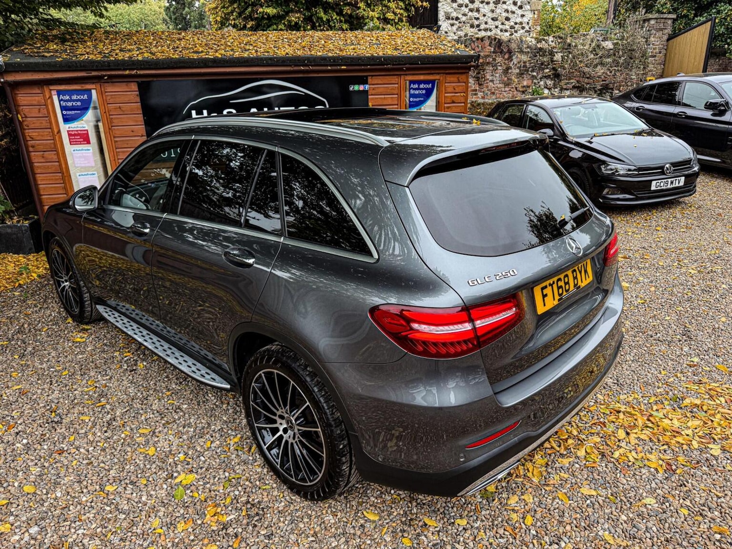 Used Mercedes-Benz GLC 2019 for sale - 76286980: Photo 18