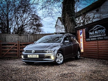 Used Volkswagen Polo 2019 for sale - 76986852: Photo
