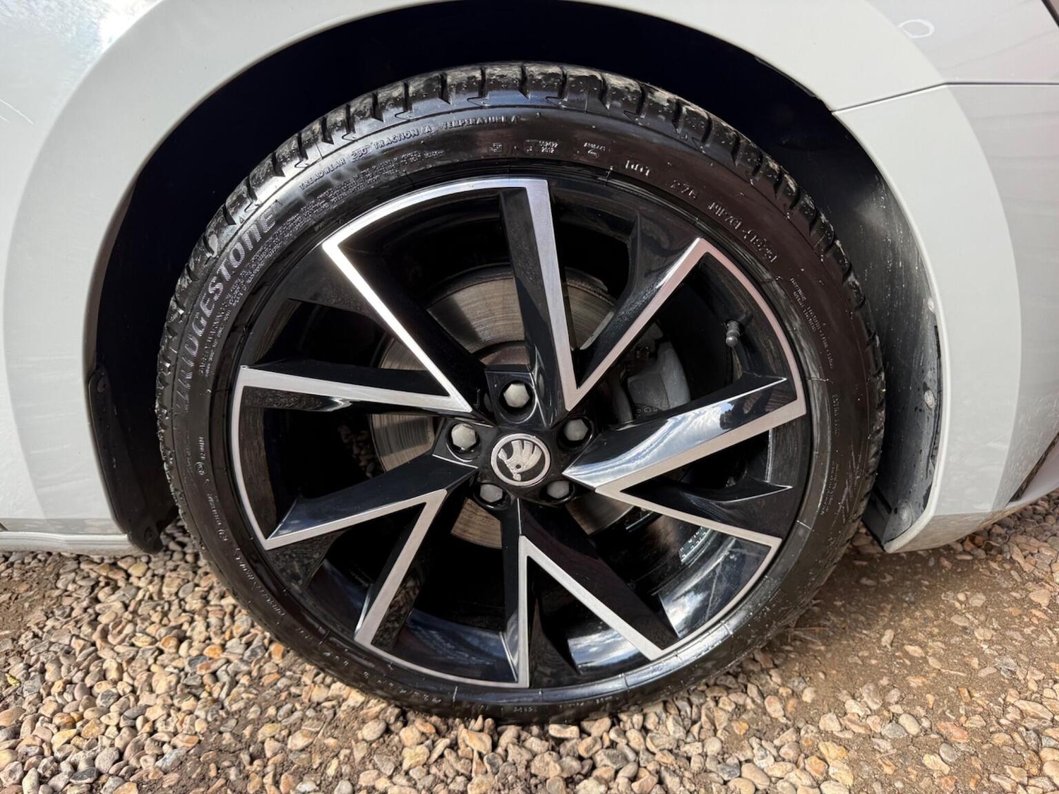 Used Skoda Superb 2019 for sale - 77896133: Photo 47