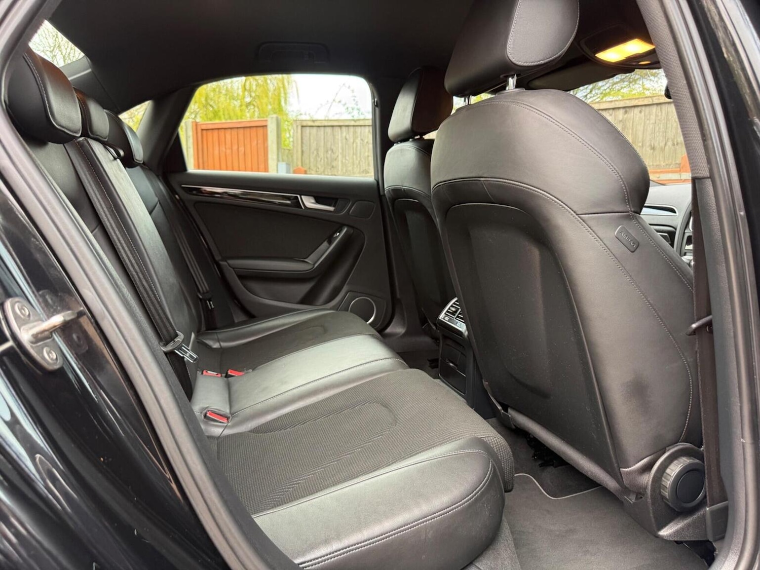 Used Audi A4 2013 for sale - 78045671: Photo 27