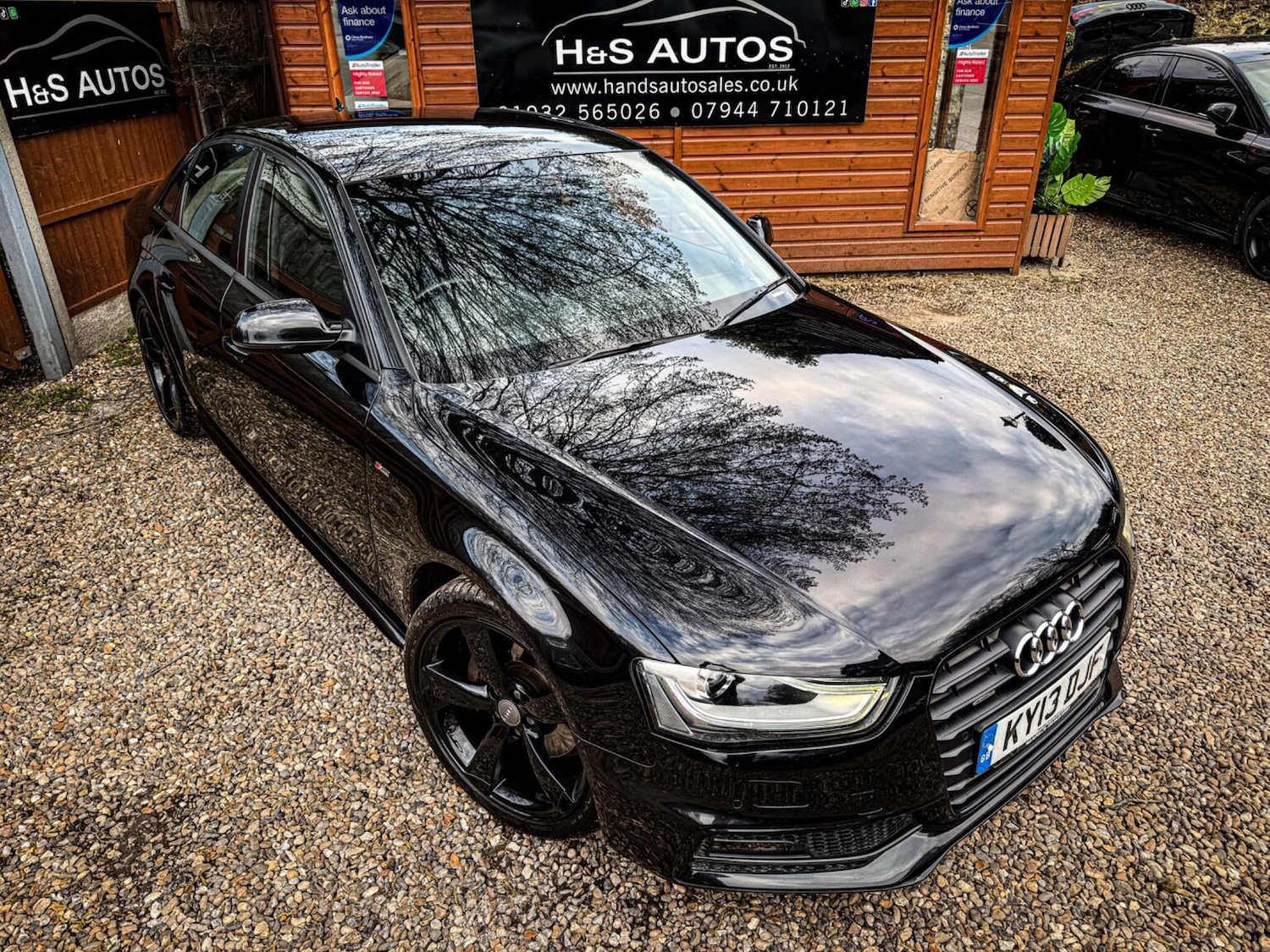 Used Audi A4 2013 for sale - 78045671: Photo 6