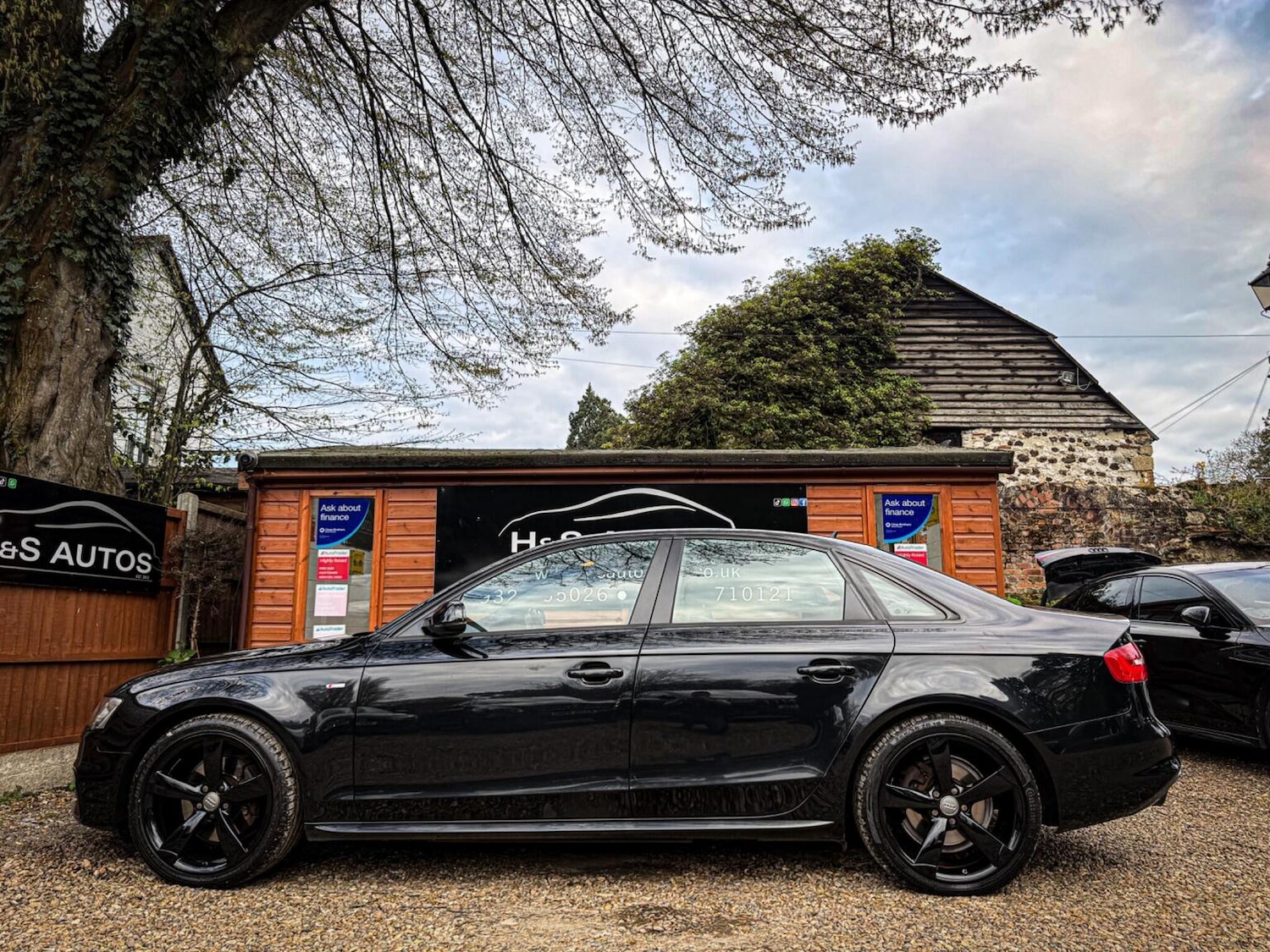 Used Audi A4 2013 for sale - 78045671: Photo 9