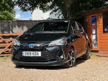 Used Toyota Yaris 2019 for sale - 78976363: Photo