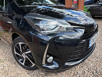 Used Toyota Yaris 2019 for sale - 78976363: Photo