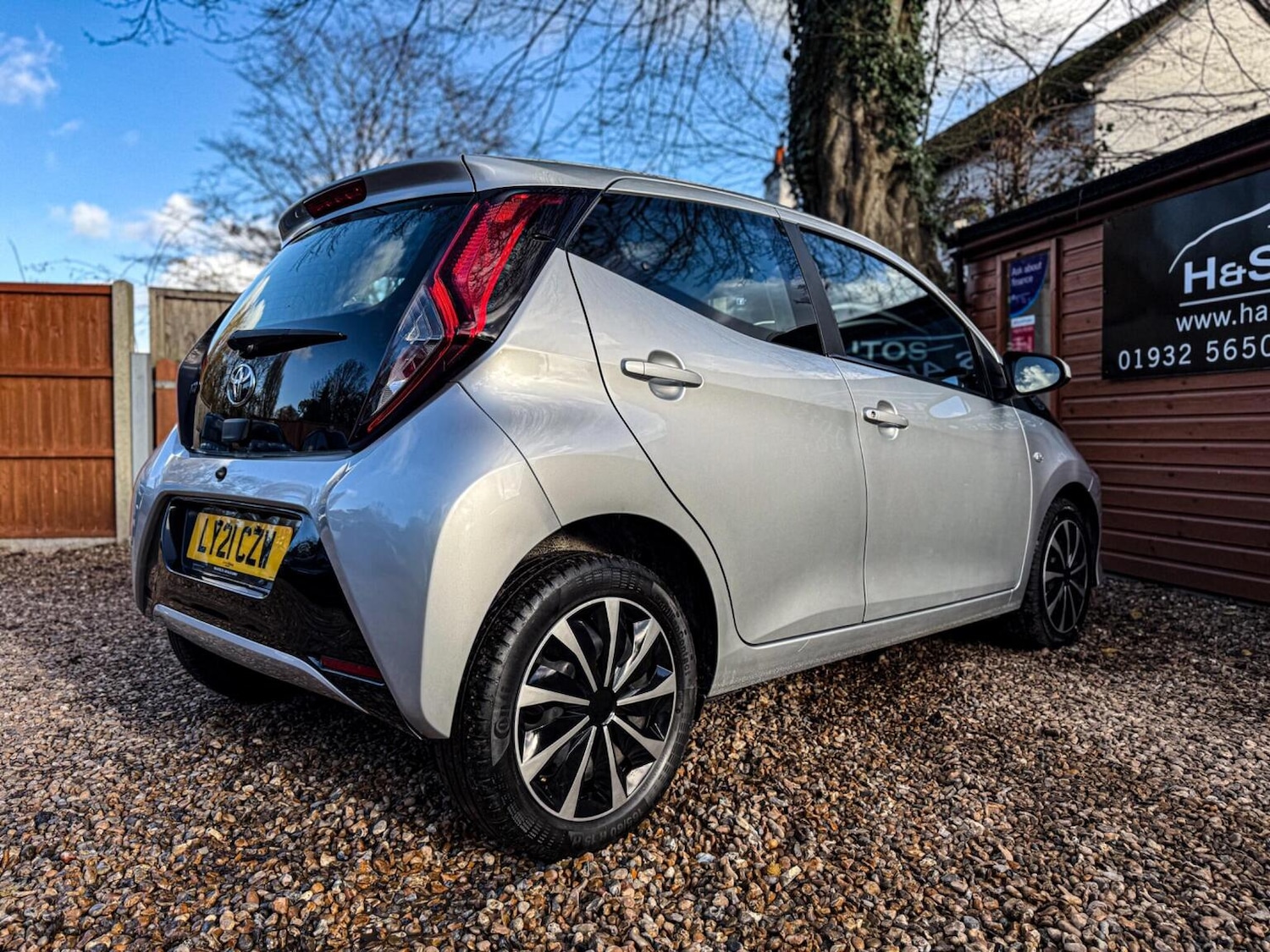 Used Toyota AYGO 2021 for sale - 76897009: Photo 11