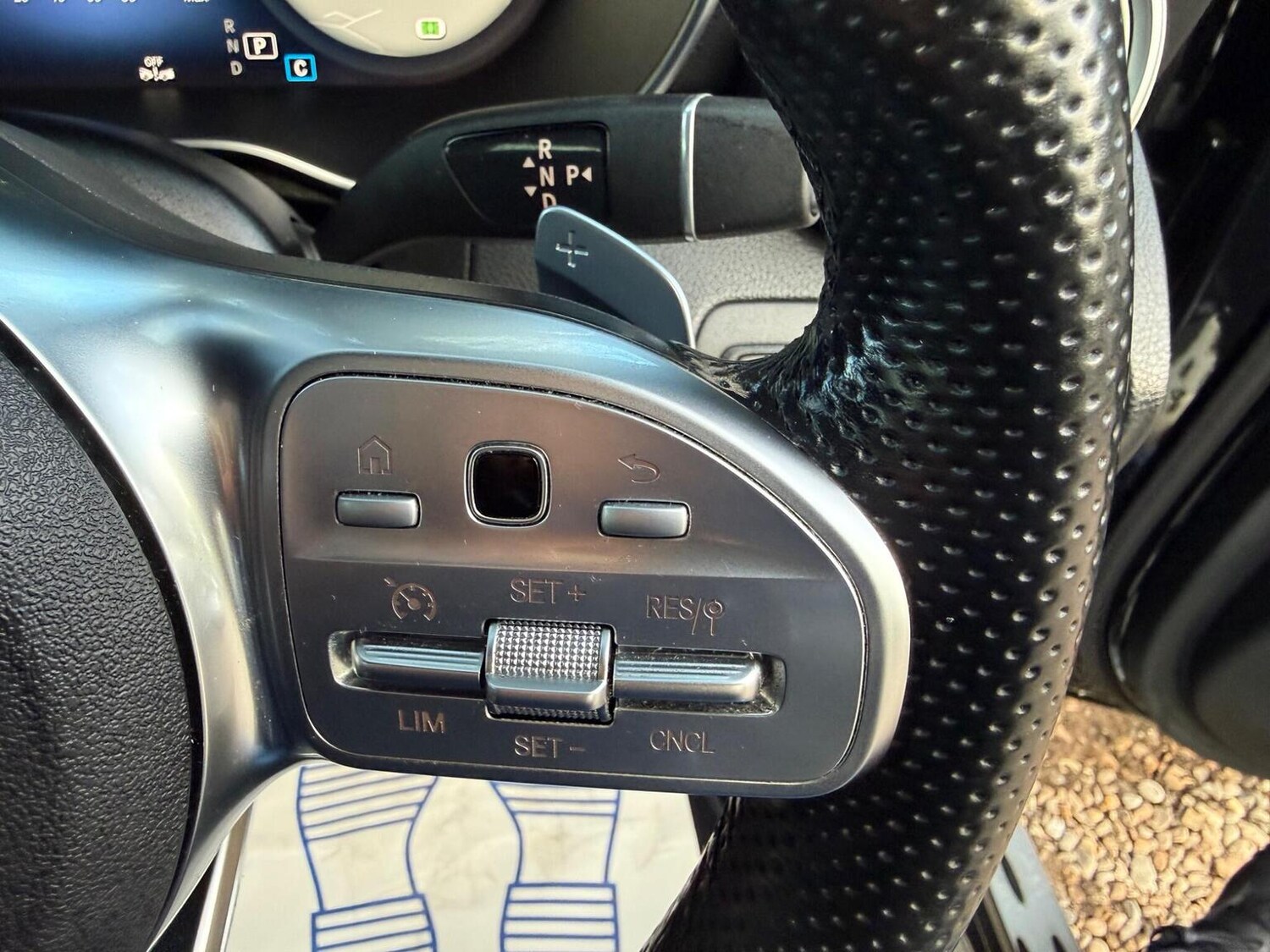 Used Mercedes-Benz GLC 2022 for sale - 77844939: Photo 42