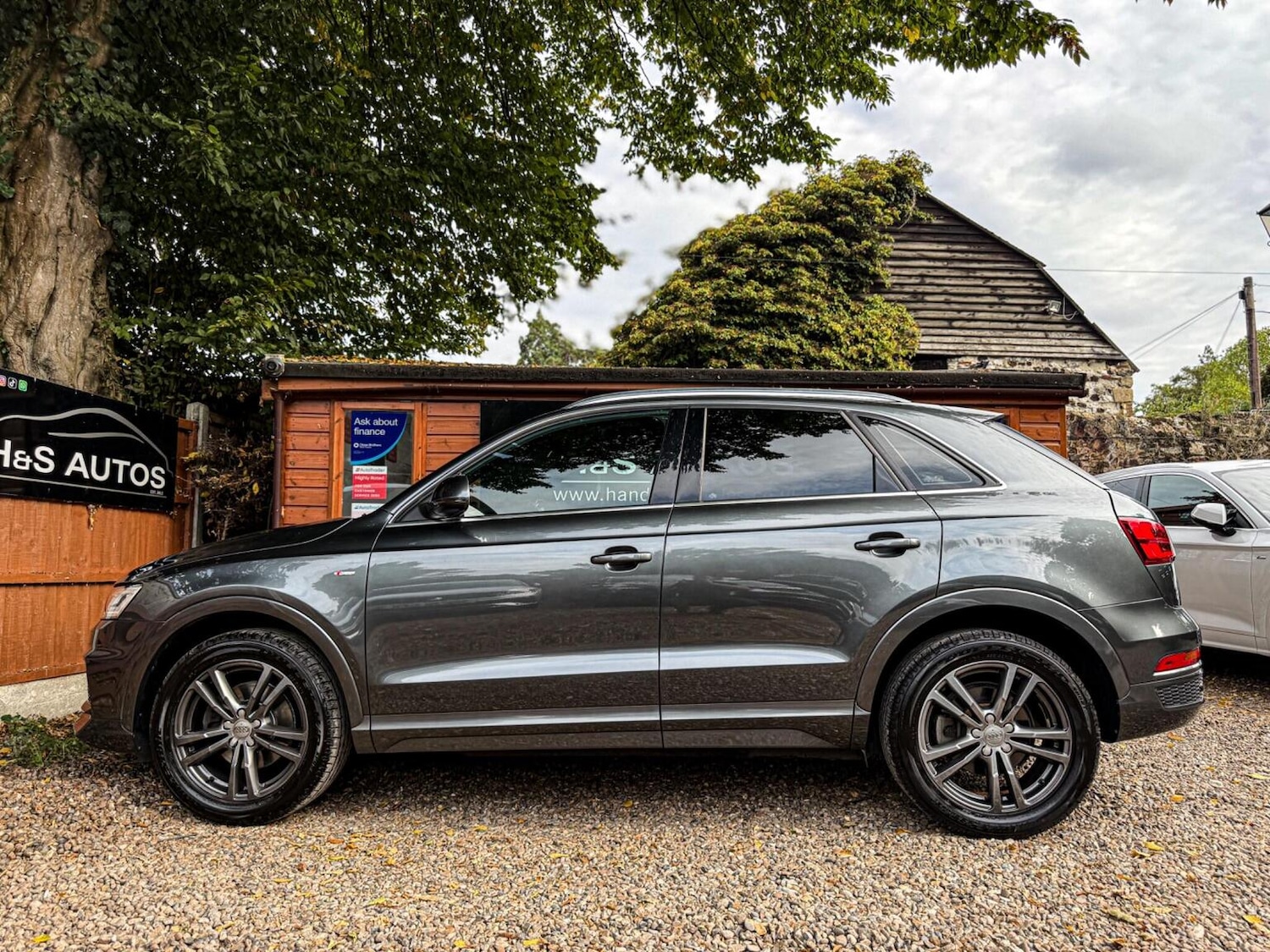 Used Audi Q3 2018 for sale - 76186668: Photo 10