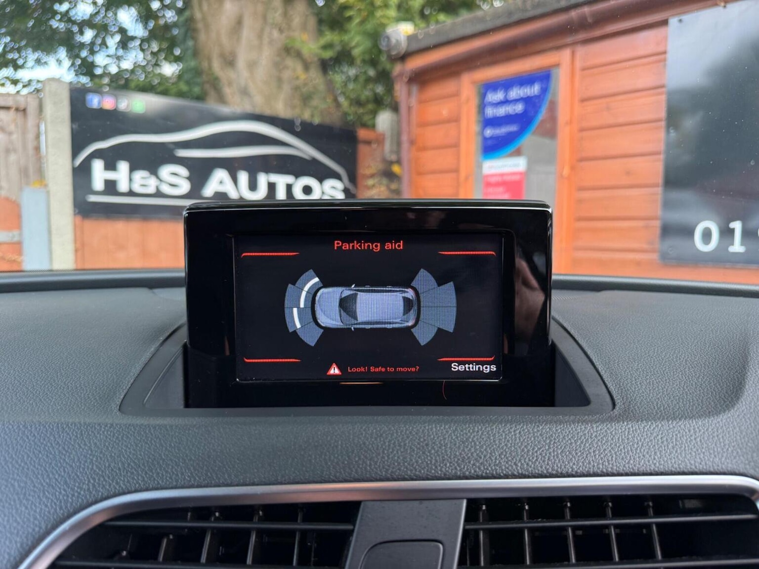 Used Audi Q3 2018 for sale - 76186668: Photo 31