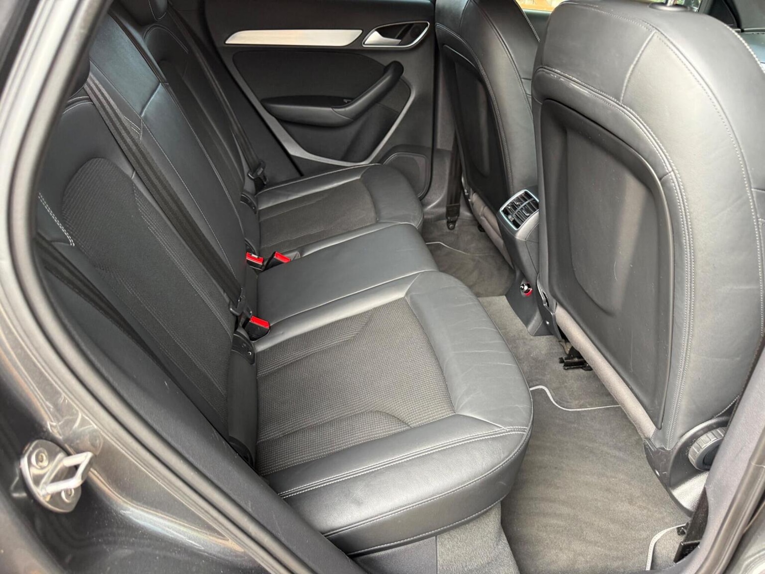 Used Audi Q3 2018 for sale - 76186668: Photo 48
