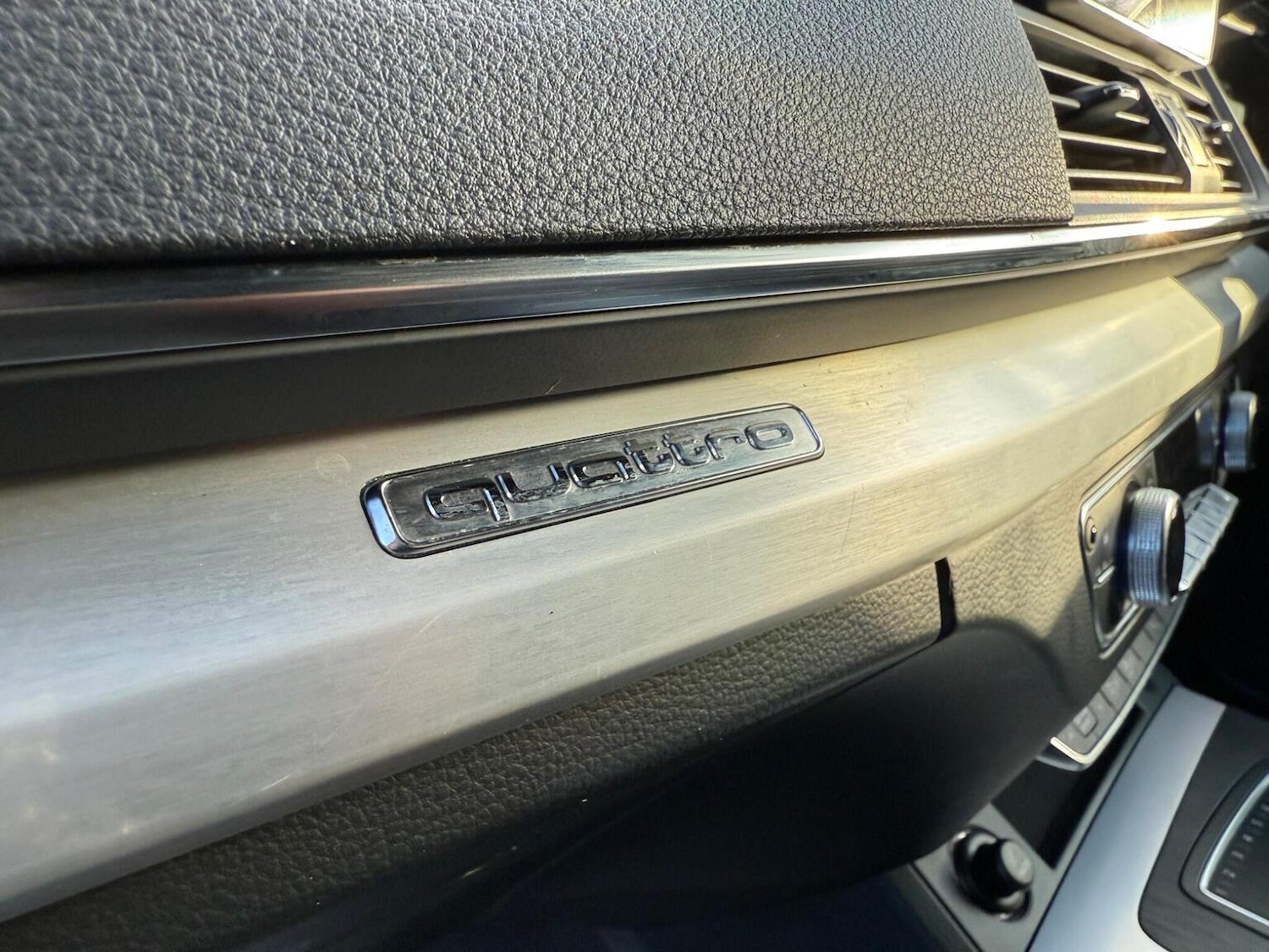 Used Audi Q5 2017 for sale - 77159256: Photo 41