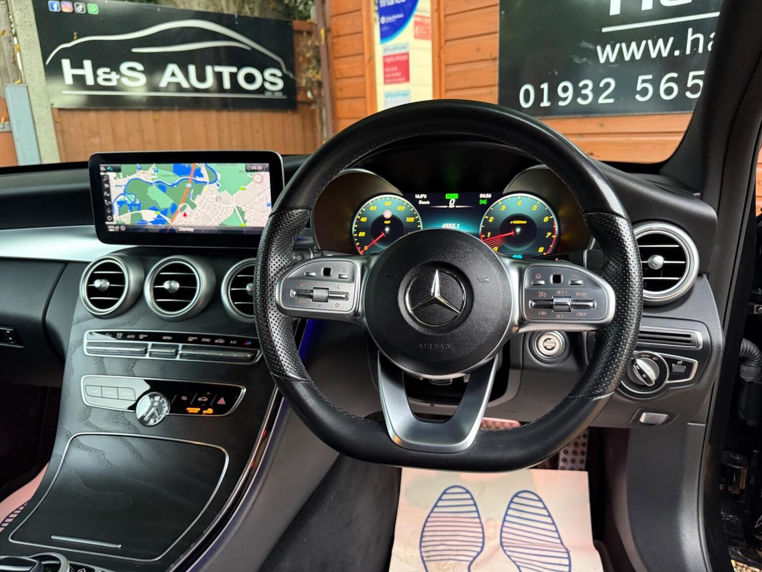 Used Mercedes-Benz C Class 2020 for sale - 76583305: Photo 28