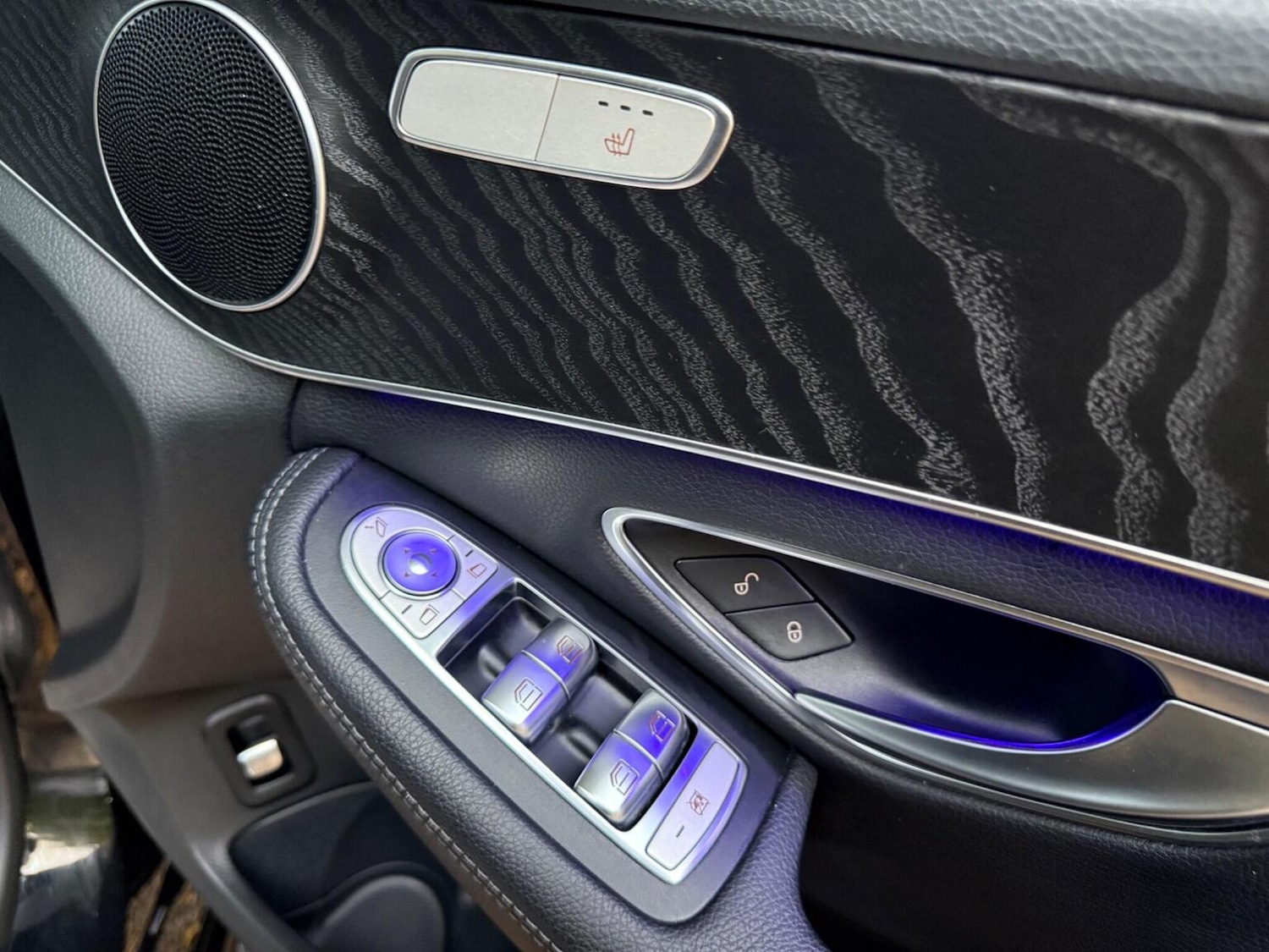 Used Mercedes-Benz C Class 2020 for sale - 76583305: Photo 29