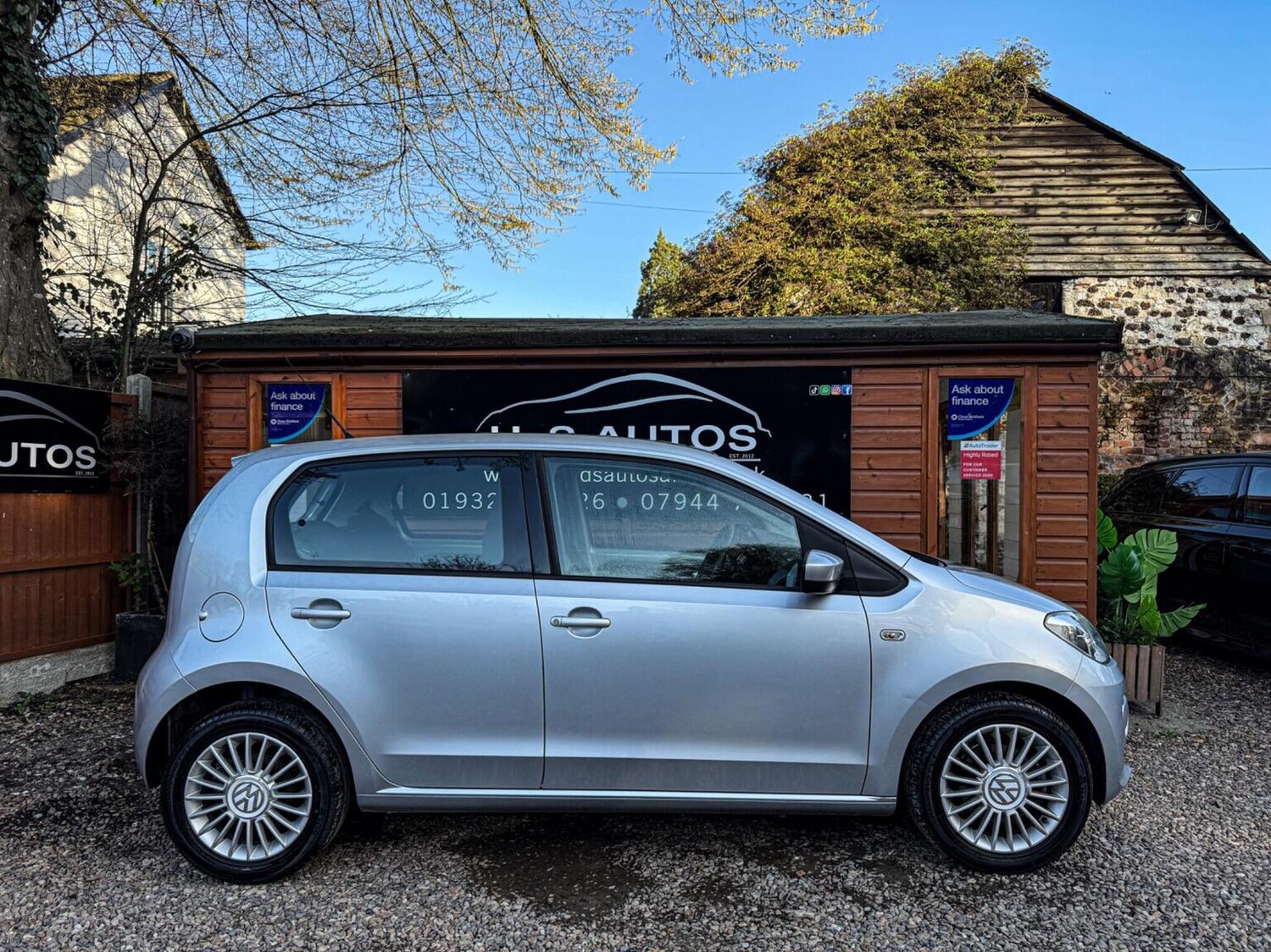 Used Volkswagen up! 2013 for sale - 77931255: Photo 12