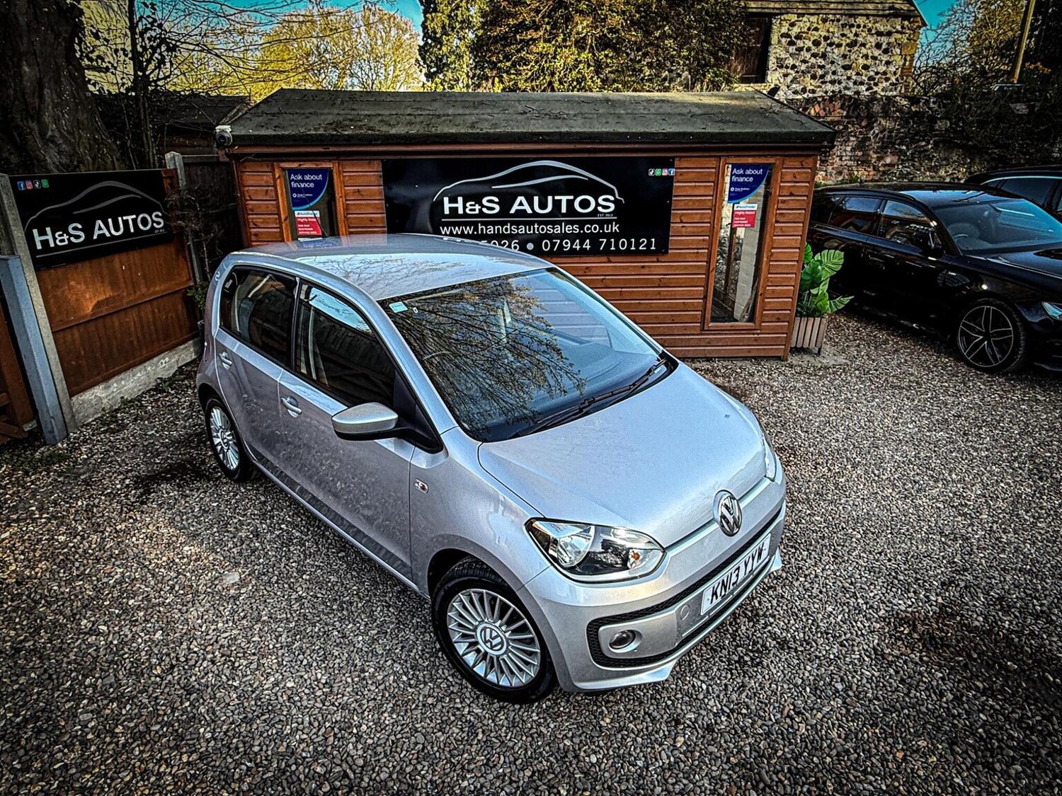 Used Volkswagen up! 2013 for sale - 77931255: Photo 6